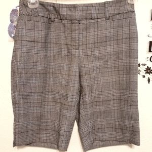 Nice plaid Woman's Style & Co. Knee length Shorts